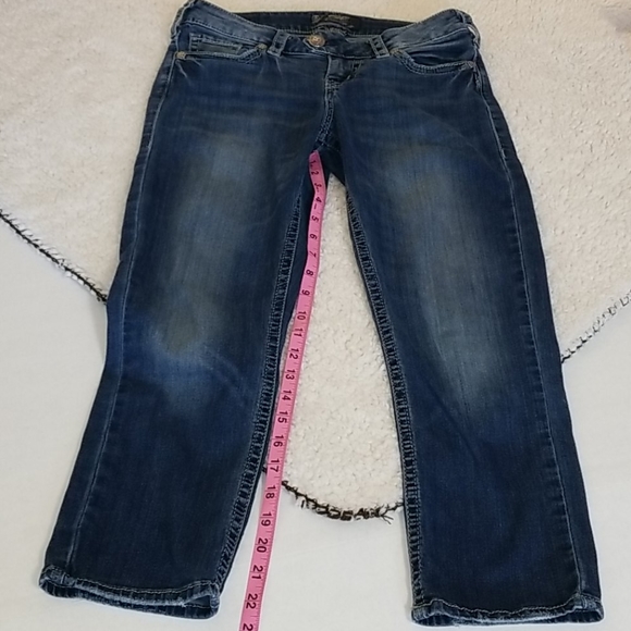 Silver Jeans Tuesday Low Capri Sz 27 - Picture 8 of 9